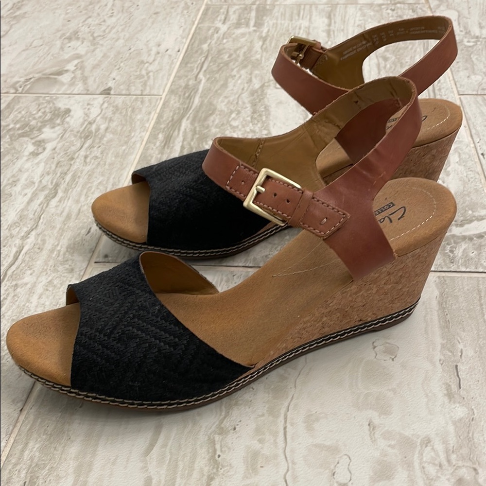 CLARKS Collection Women’s Cork Wedge Sandal Size 12M